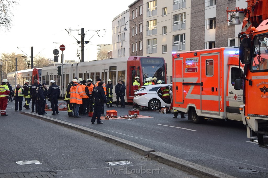 VU PKW Strab Koeln Mitte Pipinenstr Hohestr P016.JPG - Miklos Laubert